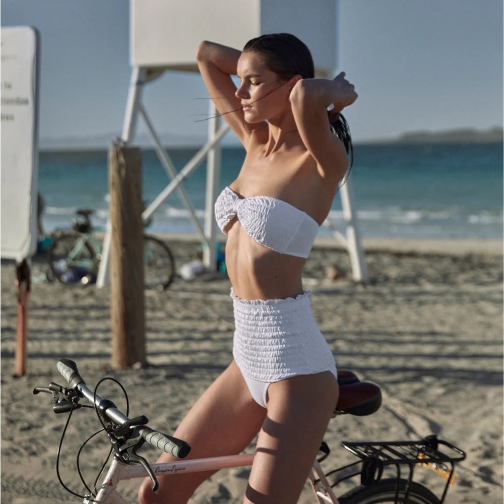 Verdelimon White Swimsuit - Medium